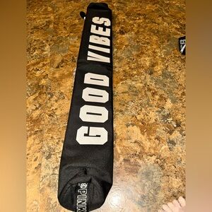 Victoria's Secret PINK Black
Beach Sling Cooler Good Vibes NWT